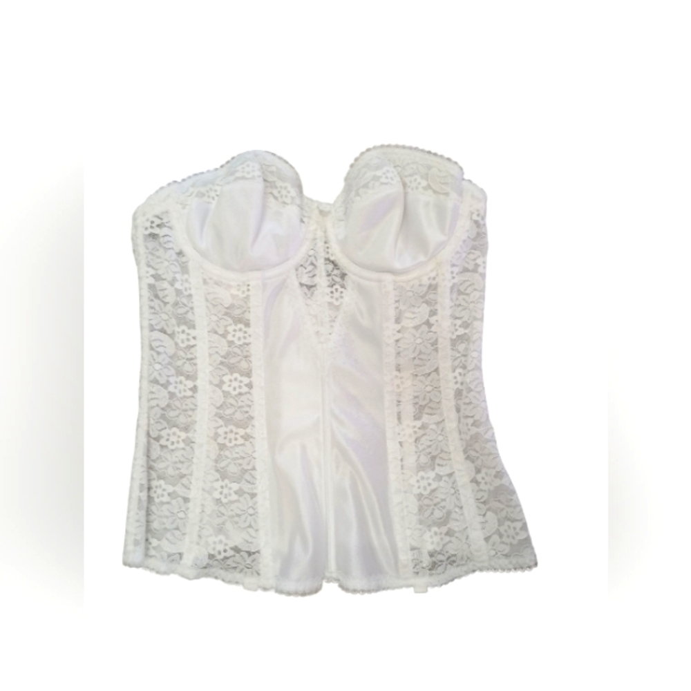 Elegant White Lace Bustier 34B